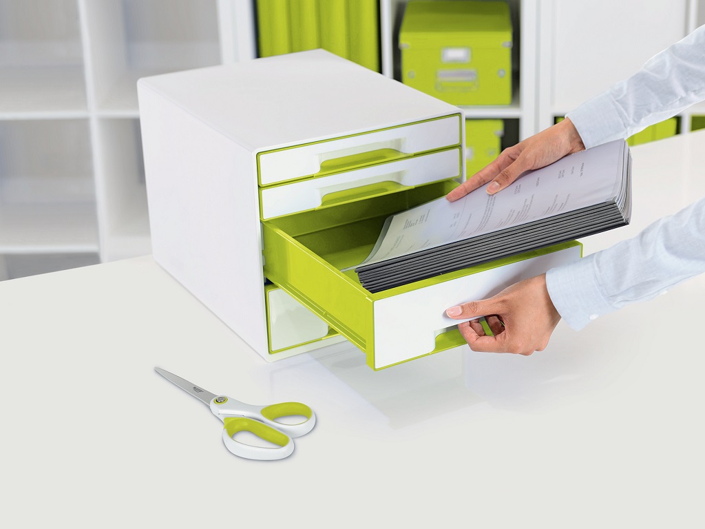 Titánové kancelárske nožnice Leitz WOW 205mm zelené – Obrázok 2